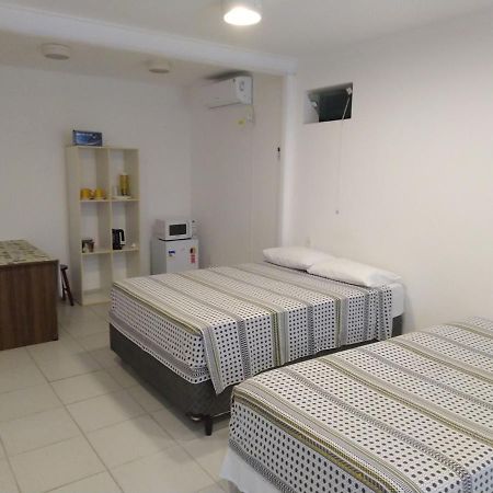 Balneário CamboriúResidencial 700 - Estudio Terreoアパートメント エクステリア 写真